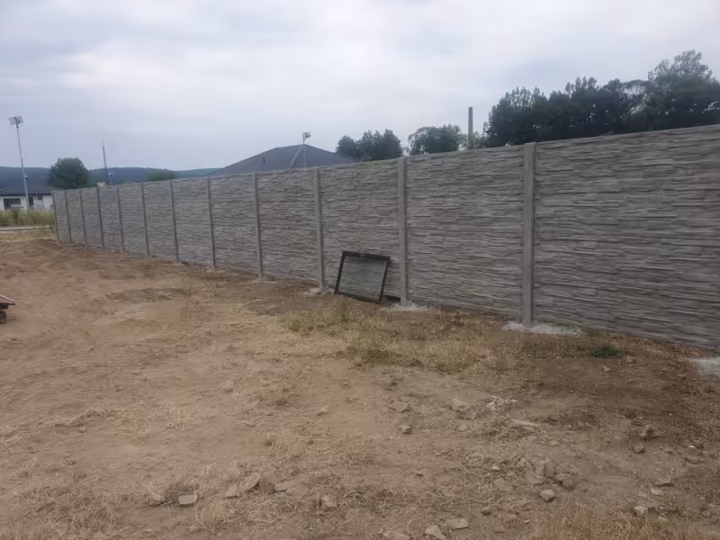 panelový betónový múr
